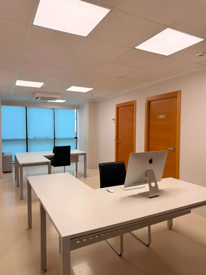 Oficina de alquiler en Gandia con Aire acondicionado y Amueblado