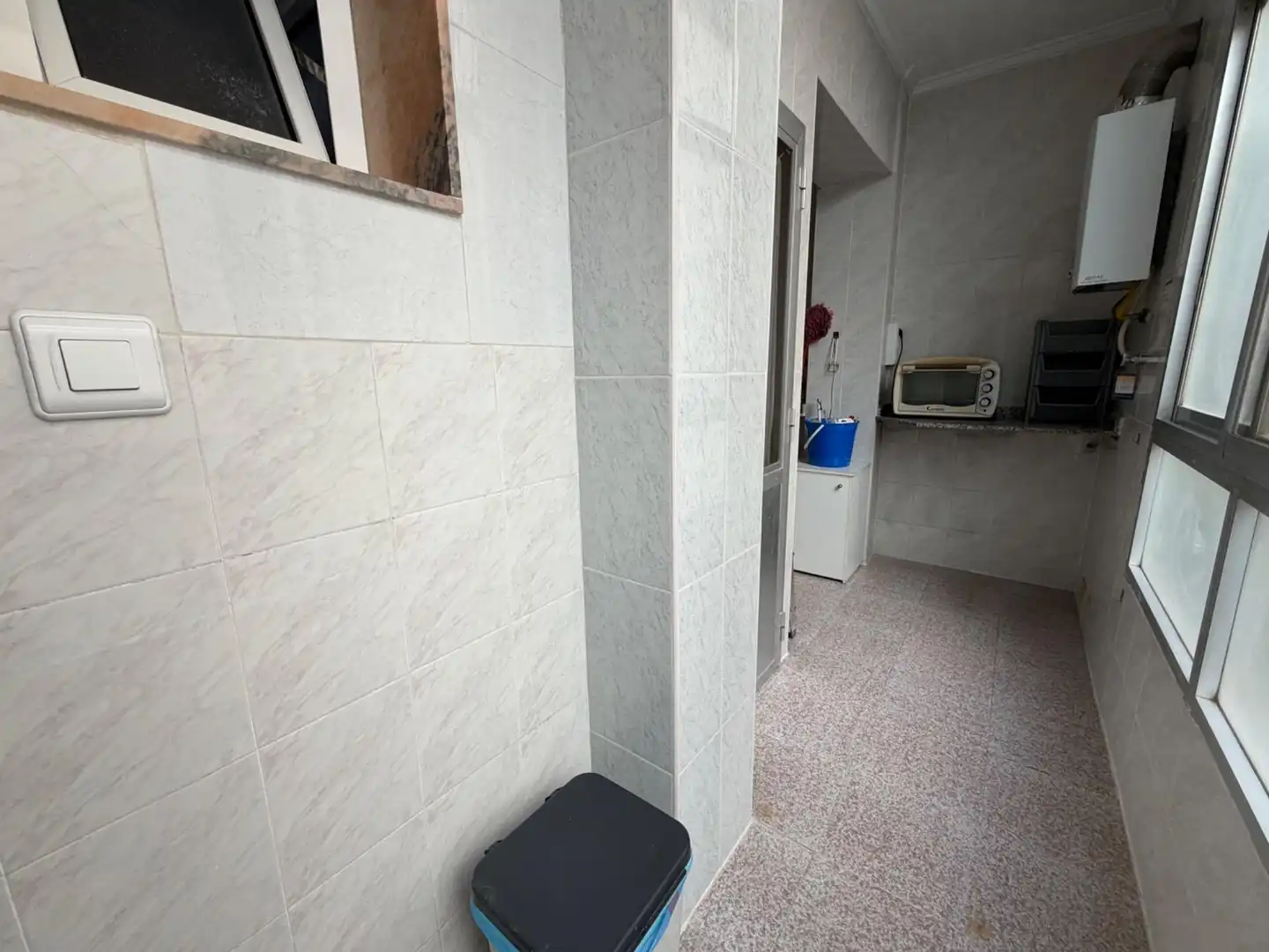 Wohnung zum Verkauf in Llíria mit Klimaanlage, Terrasse und Abstellraum