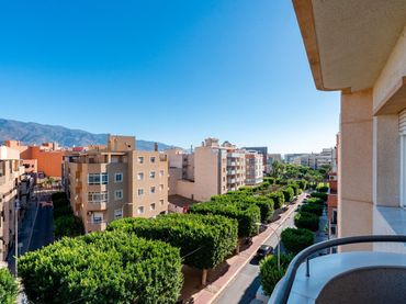 Wohnung mit Balkon zum Verkauf in Paseo JUAN CARLOS I (E)