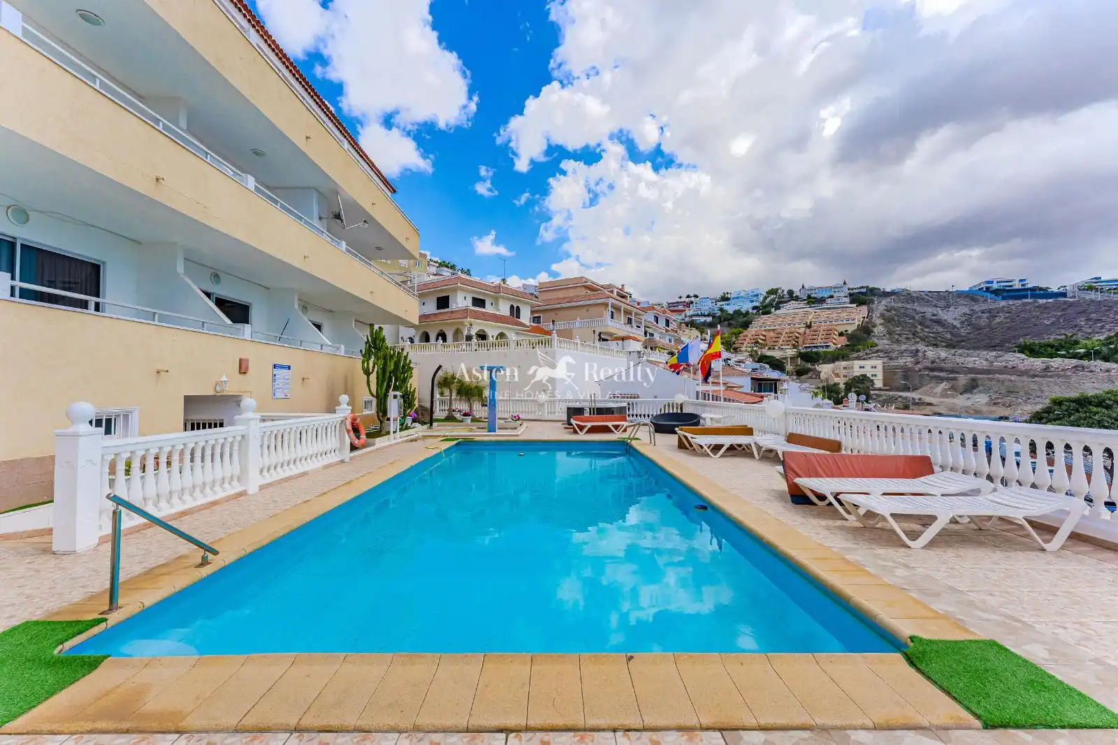 Apartament en venda a Austria, San Eugenio Alto