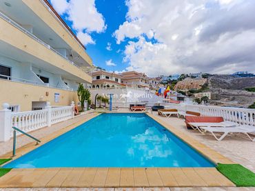 Apartament amb balcó en venda a Austria