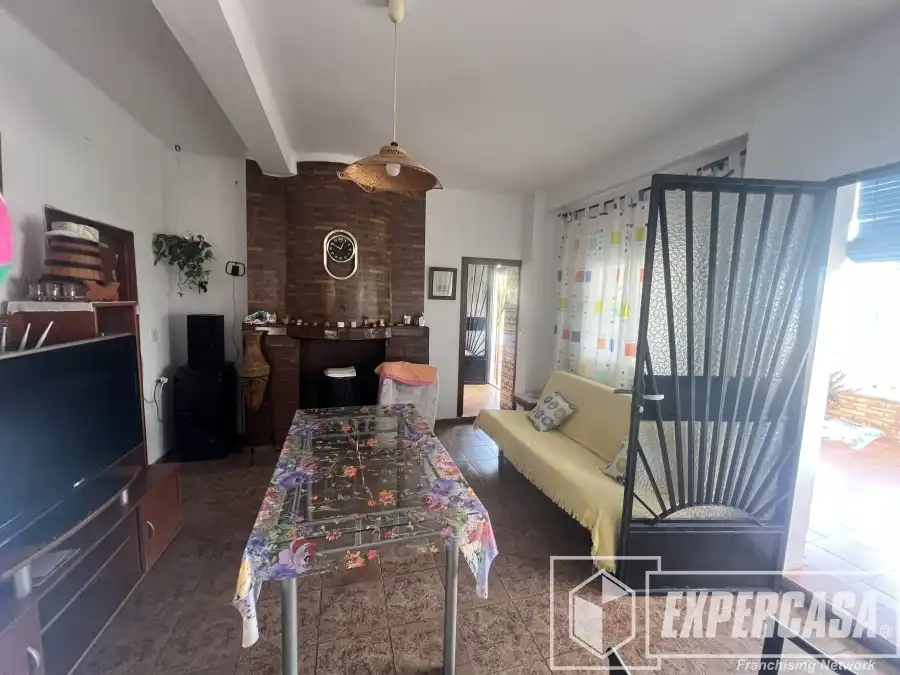 Sala d'estar de Casa o xalet en venda en Torrent amb Terrassa i Piscina