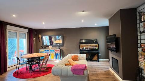 Foto 2 de Casa adosada en venda a Velilla de San Antonio, Madrid