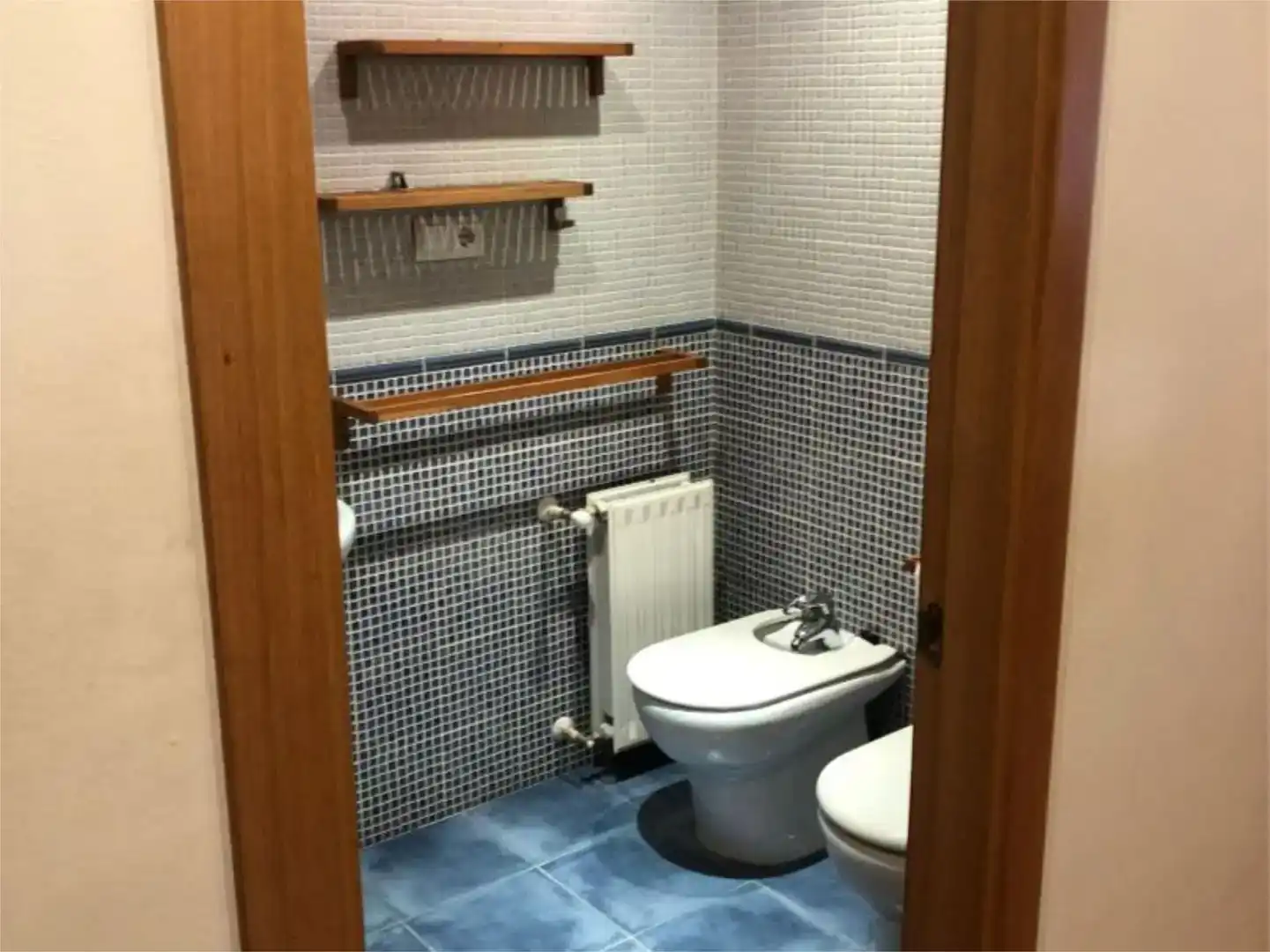Bathroom of Flat for sale in Posada - Barro