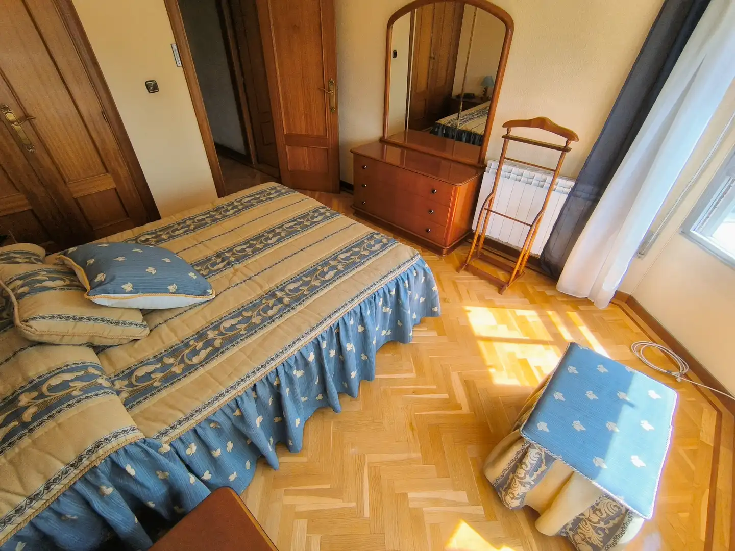 Habitación de Piso de alquiler en Palencia con Calefacción, Parquet y Terraza