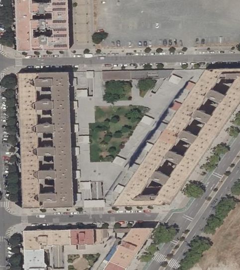 Foto 2 de Piso en venta en Tren Changay 1, San Jerónimo - La Bachillera, Sevilla Capital