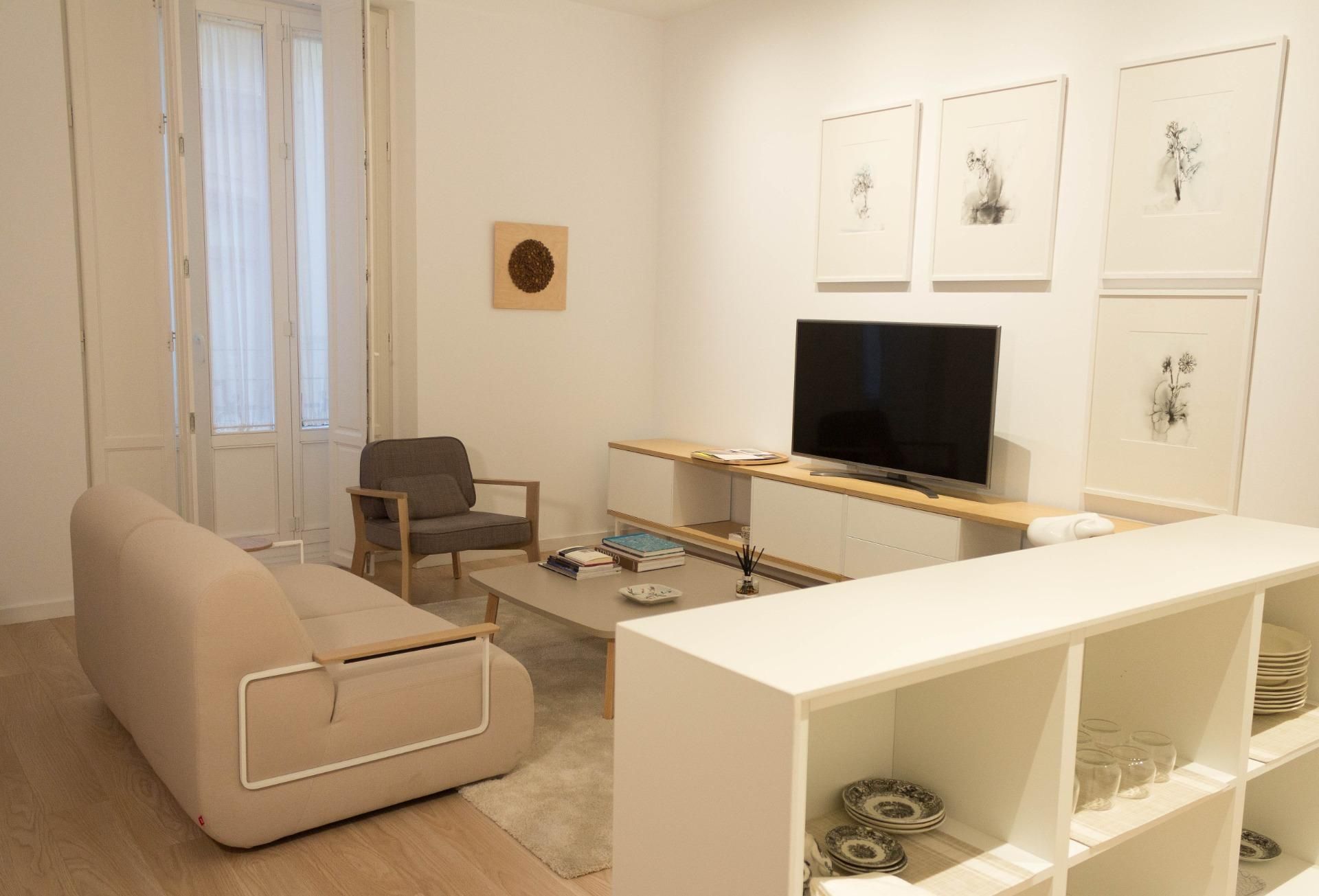 Sala d'estar de Apartament de lloguer en  Valencia Capital amb Aire condicionat, Calefacció i Balcó