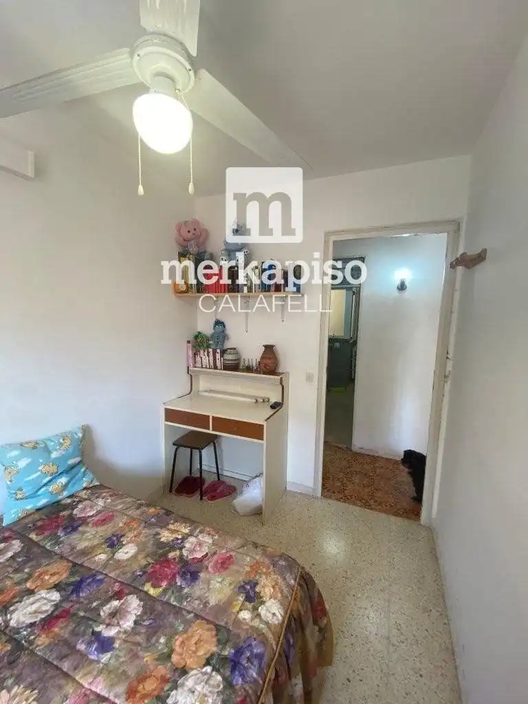 Habitación de Piso en venta en Calafell con Calefacción, Terraza y Trastero
