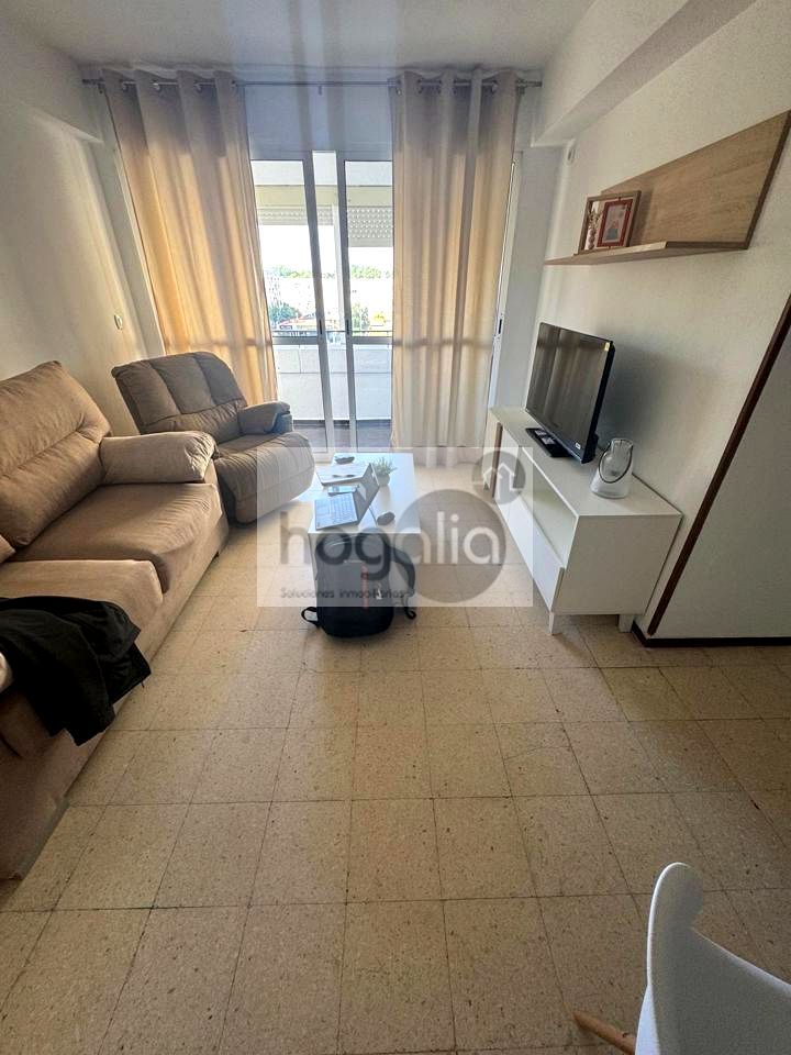 Living room of Flat to rent in  Sevilla Capital  with Terrace and Furnished