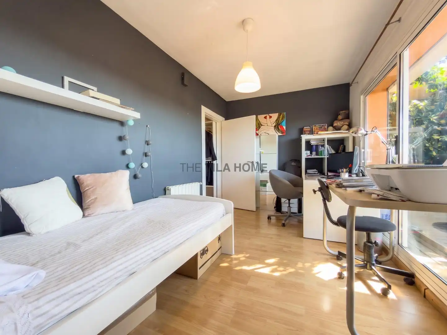 Schlafzimmer von Dachboden zum Verkauf in Vilafranca del Penedès mit Klimaanlage und Heizung