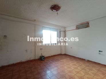 Pis en venda a Carrer d'Alcanyís 57