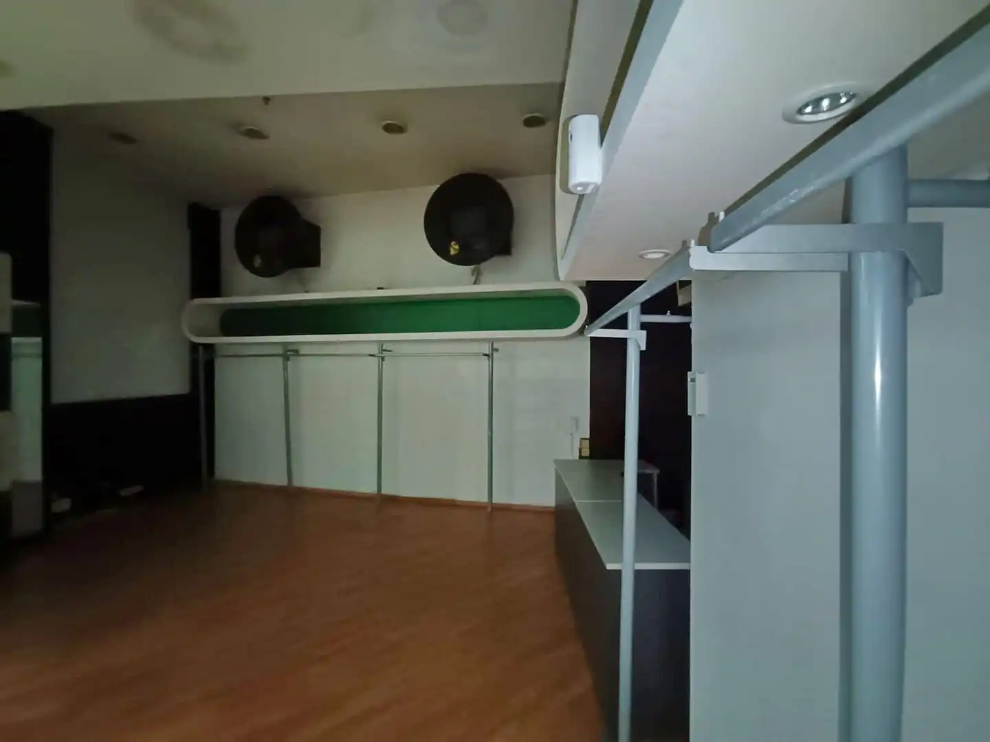 Local en venta en DAMAS APOSTOLICAS-SAN PED, 17, San Pedro da Ramallosa
