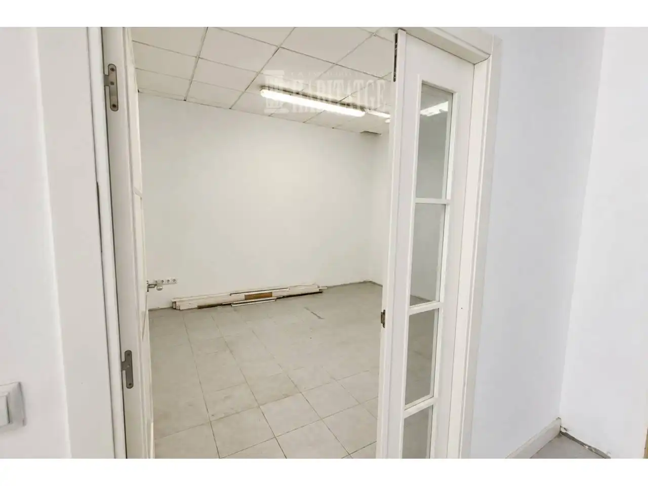Local comercial en venda a Calle Candi Bayes, imagen 4