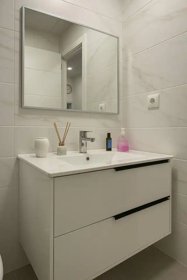 Bathroom of Flat for rent in Carabanchel