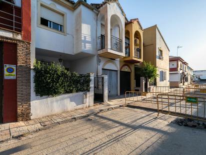 Exterior view of Single-family semi-detached for sale in Churriana de la Vega