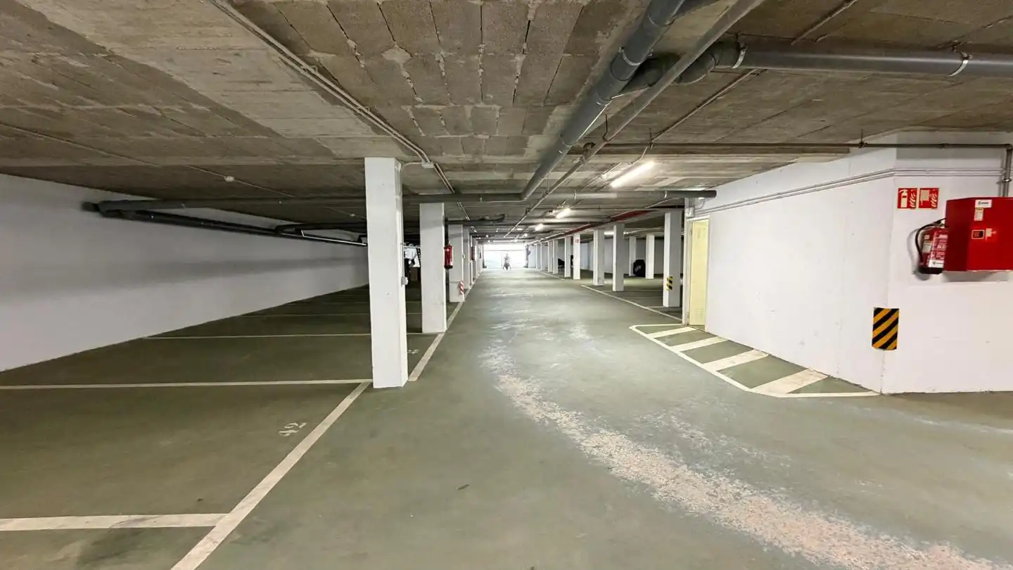 Parkplatz zum Verkauf in Povedal, imagen 2