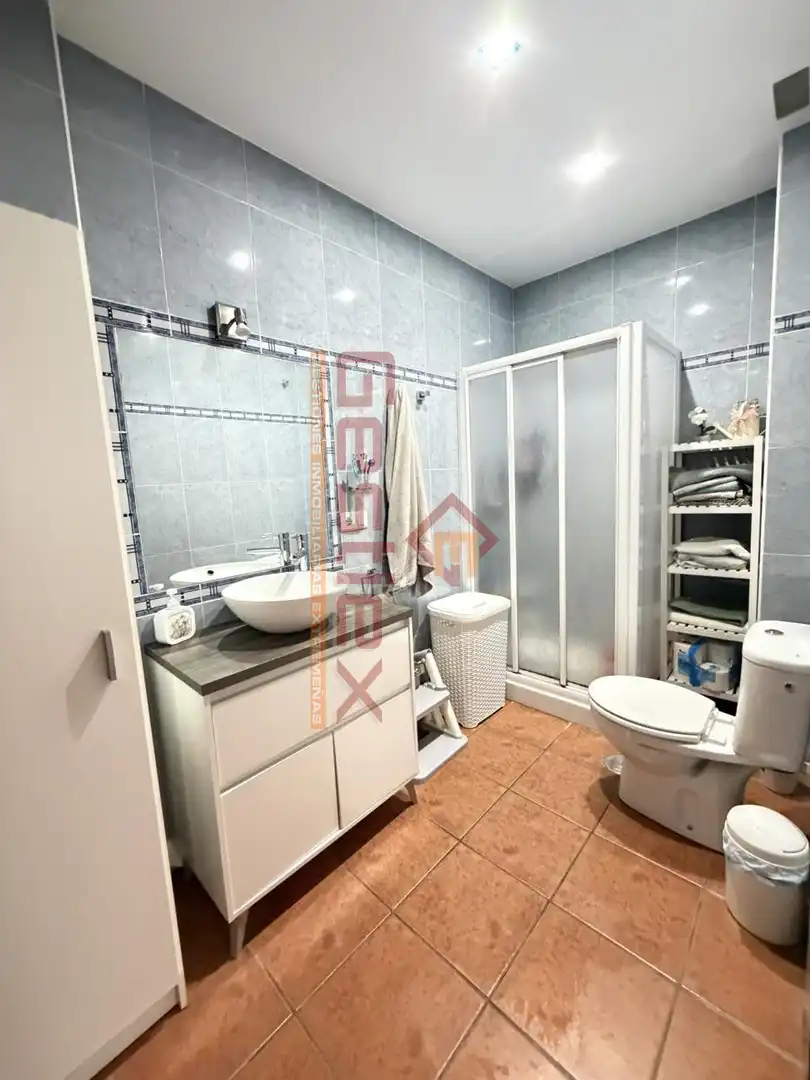Badezimmer von Wohnung zum Verkauf in Almendralejo