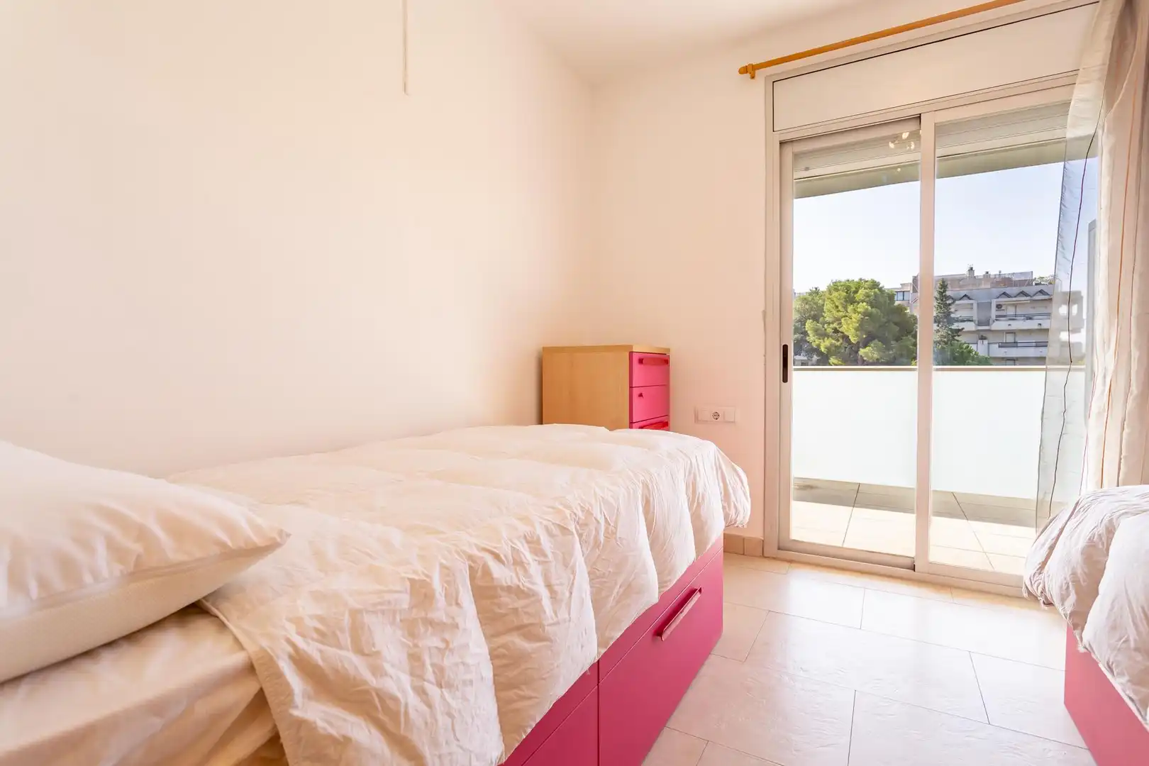 Habitación de Ático en venta en Salou con Aire acondicionado, Calefacción y Jardín privado
