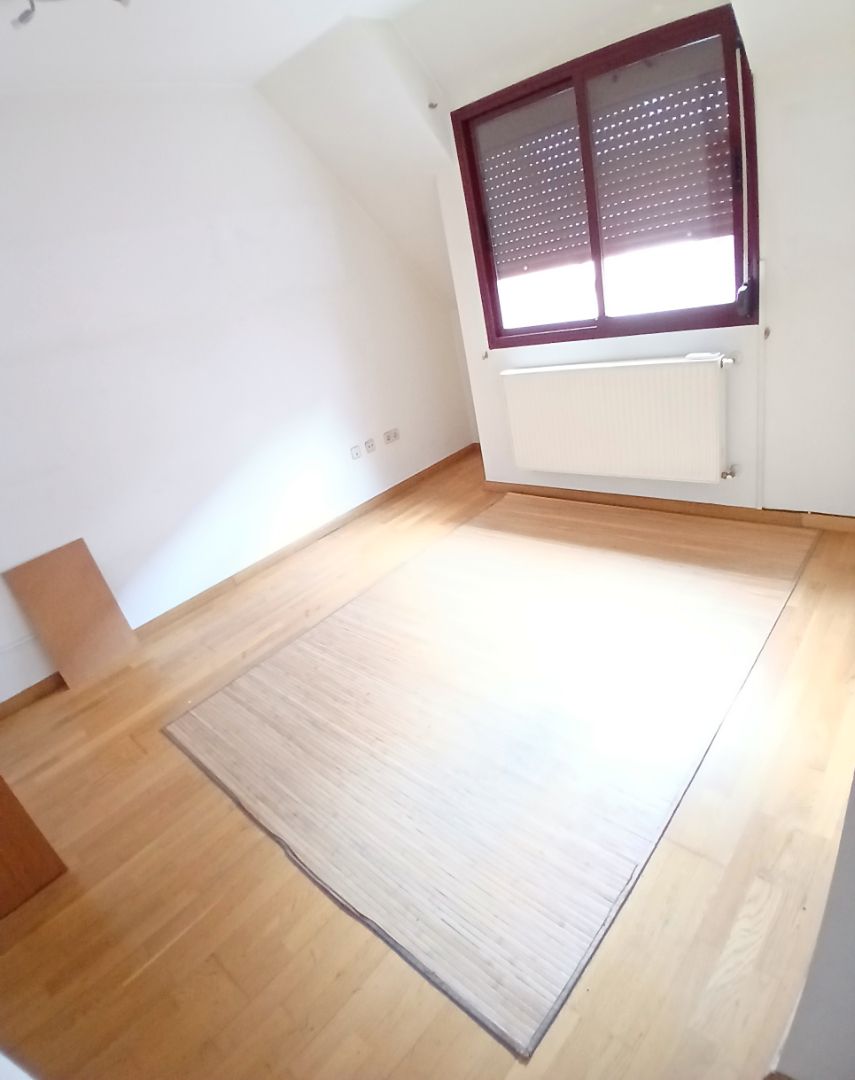 Bedroom of Flat to rent in Collado Villalba  with Air Conditioner, Heating and Parquet flooring