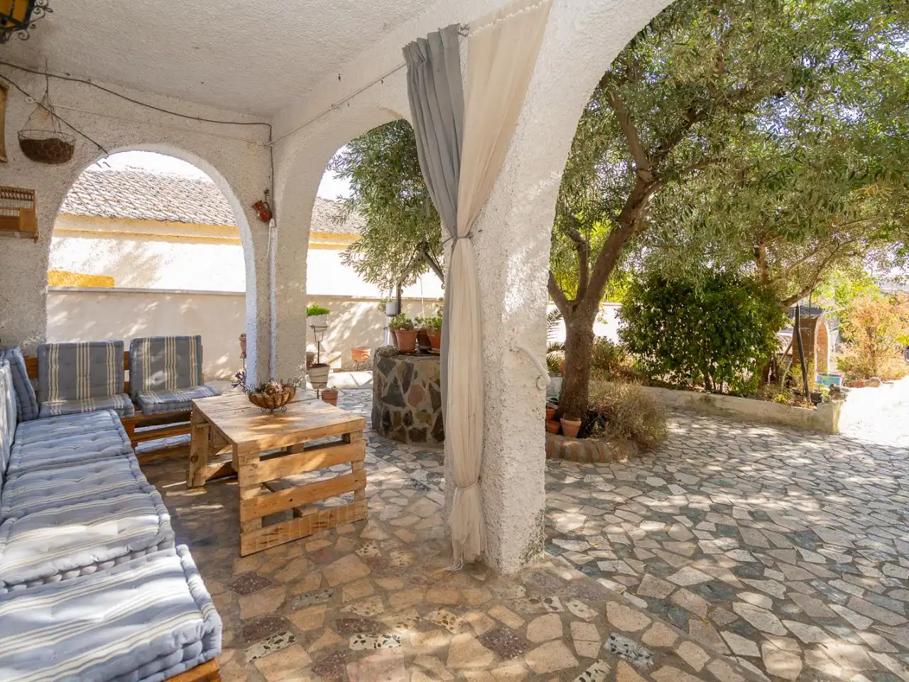Terrassa de Casa o xalet en venda en Palomeque amb Piscina