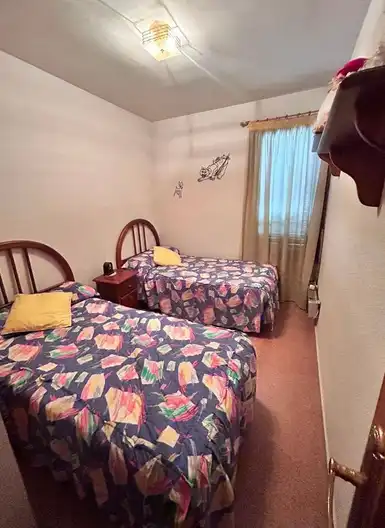 Habitación de Casa adosada en venta en Navaleno con Jardín privado y Amueblado