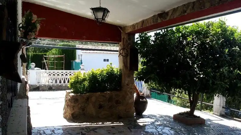Houses for sale in Plasencia  with Swimming Pool
