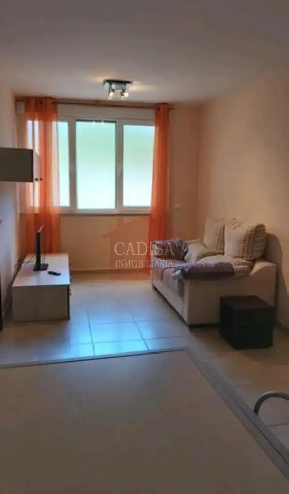 Schlafzimmer von Wohnungen zur Miete in Salamanca Capital mit Heizung und Möbliert