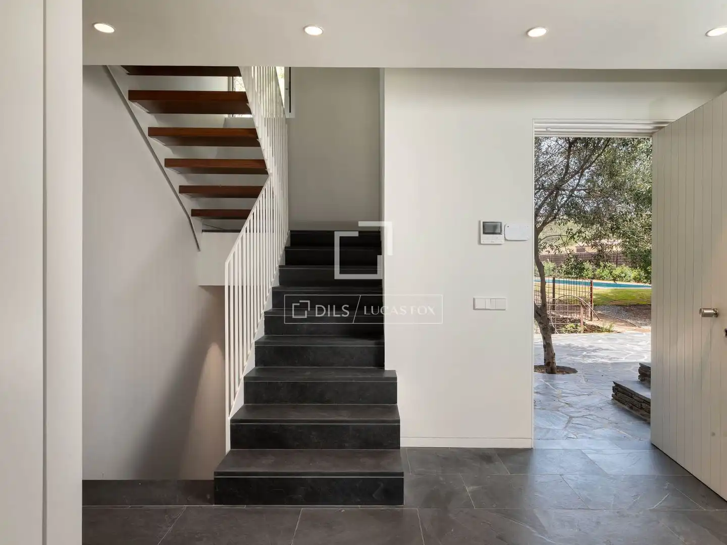 Houses for sale in Cadaqués  with Air Conditioner, Private garden and Terrace