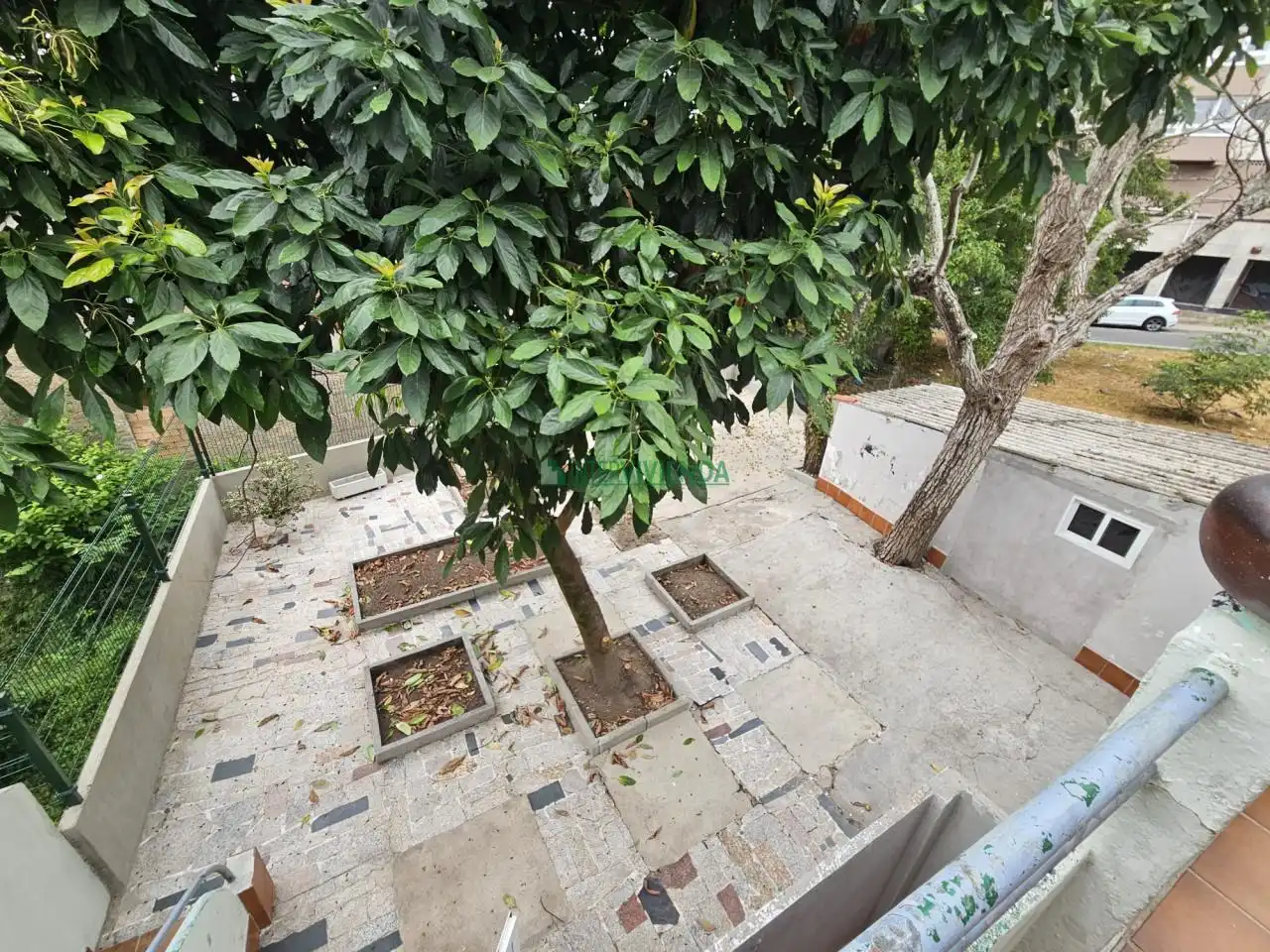 Terrassa de Casa o xalet en venda en Vigo  amb Calefacció, Jardí privat i Parquet