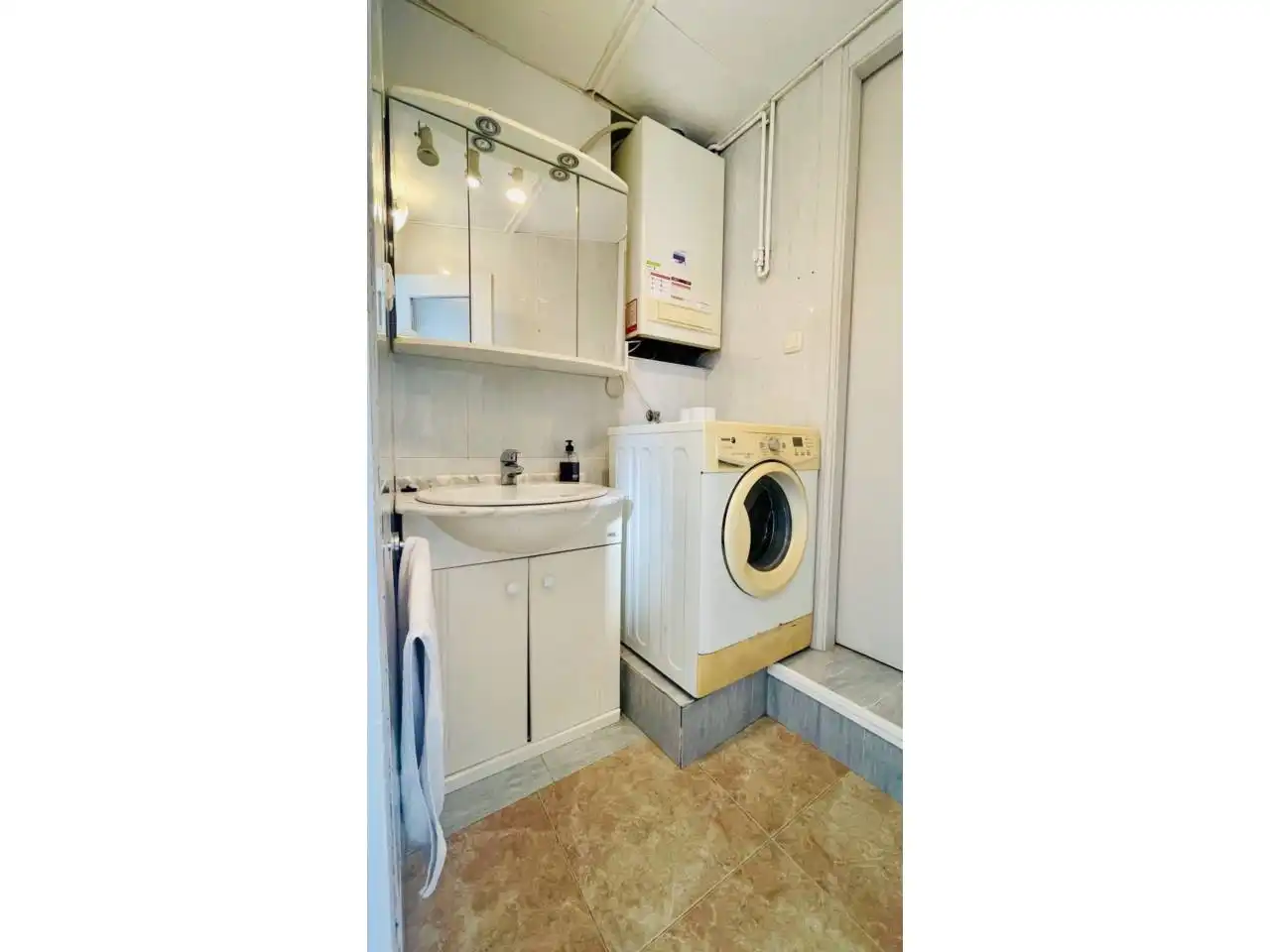 Bathroom of Houses for sale in Manresa  with Heating, Terrace and Furnished