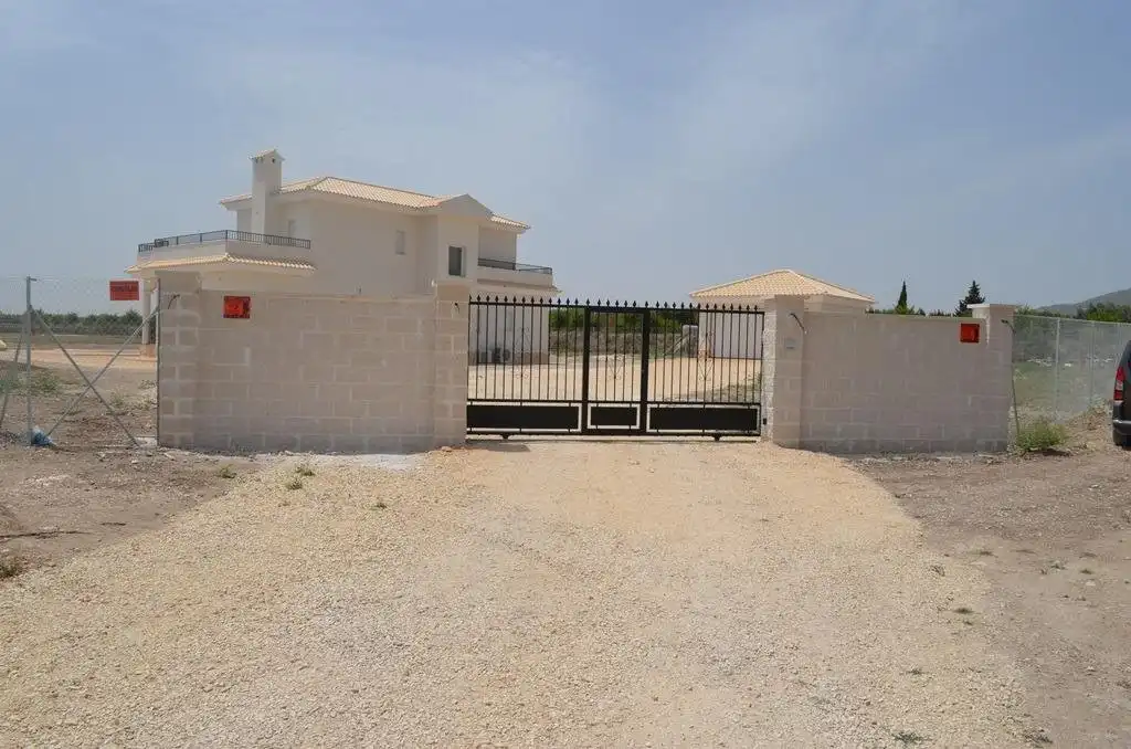 House with pool for sale in El Pinós / Pinoso, imagen 6