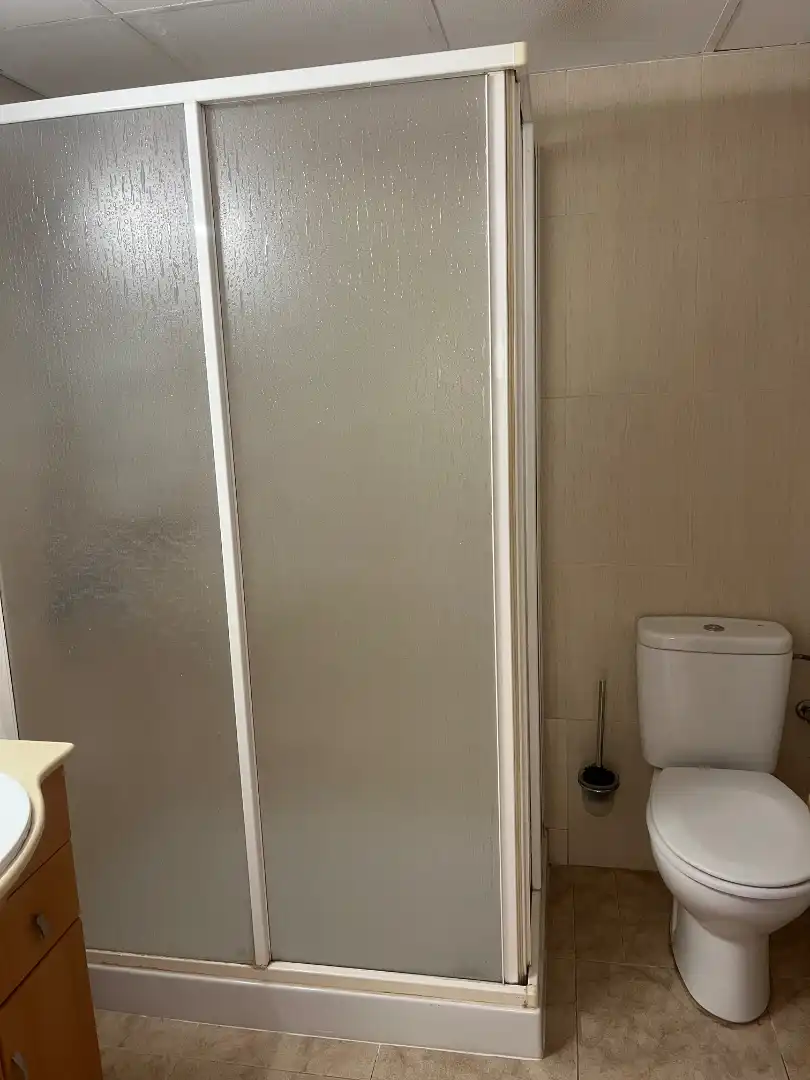 Baño de Casa adosada en venta en Cambrils con Aire acondicionado, Terraza y Amueblado