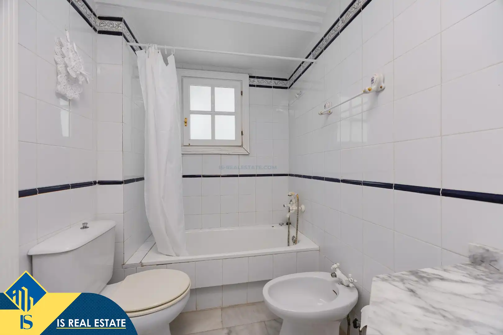 Apartamento con piscina en venta en Playa de los Locos, imagen 26