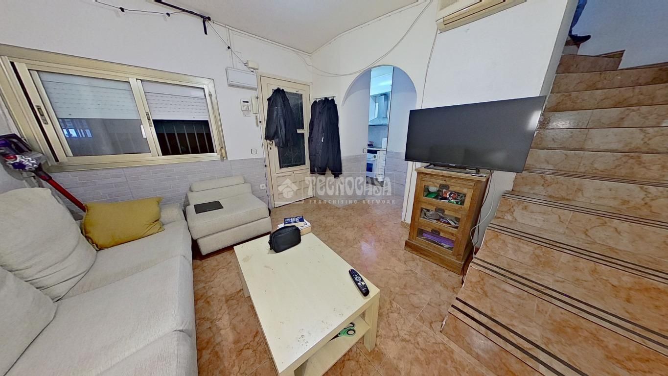 Living room of Single-family semi-detached for sale in  Barcelona Capital  with Air Conditioner