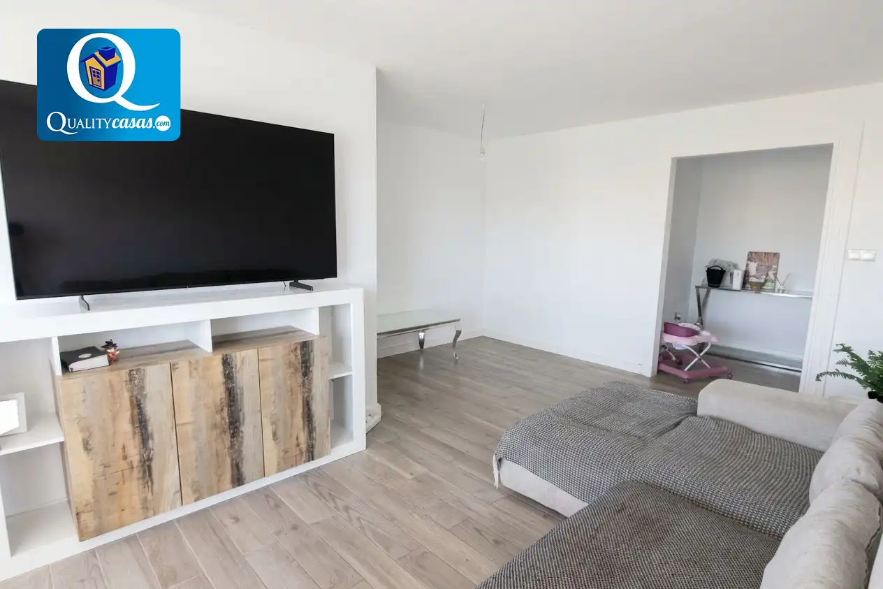 Apartament amb terrassa en venda a Norte, imagen 3