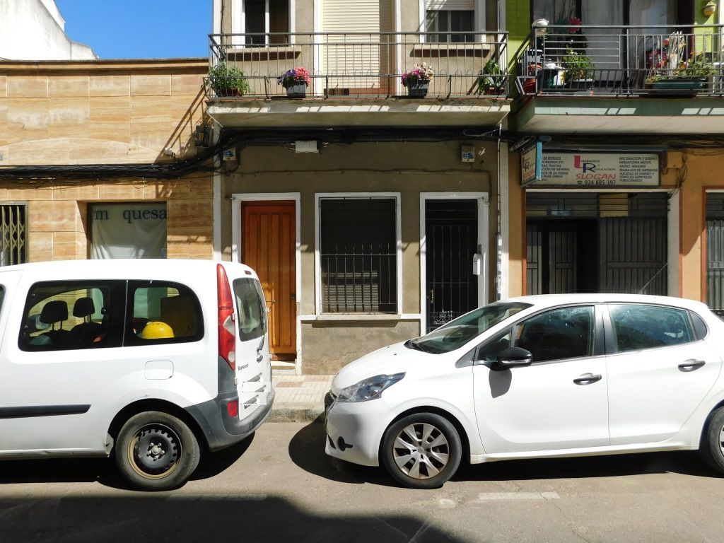 Exterior view of Duplex for sale in Don Benito  with Terrace and Storage room