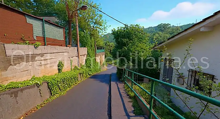 Exterior view of Houses for sale in Ibaiondo
