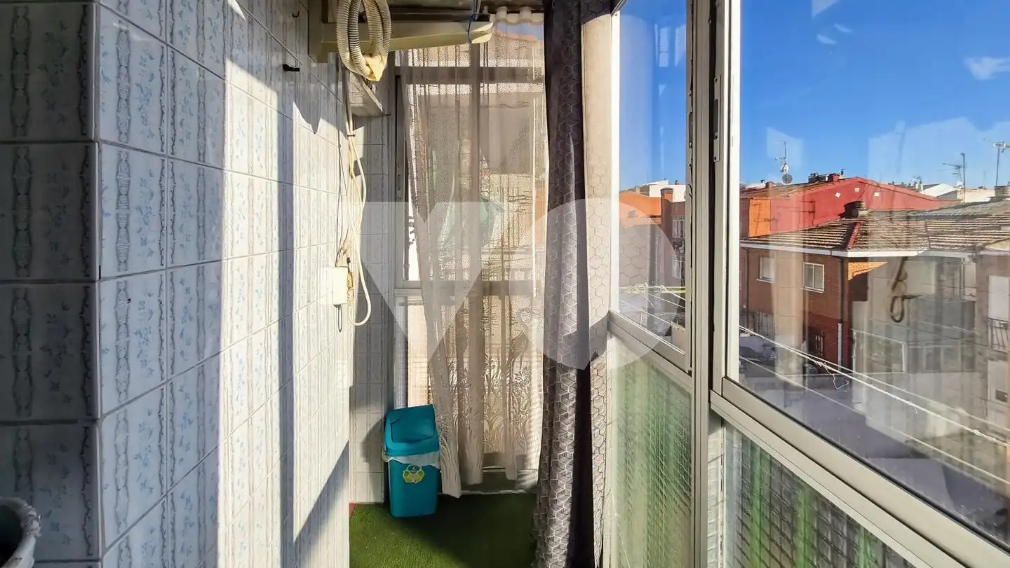 Balcony of Flat for sale in Madrid  with Air Conditioner, Heating and Terrace