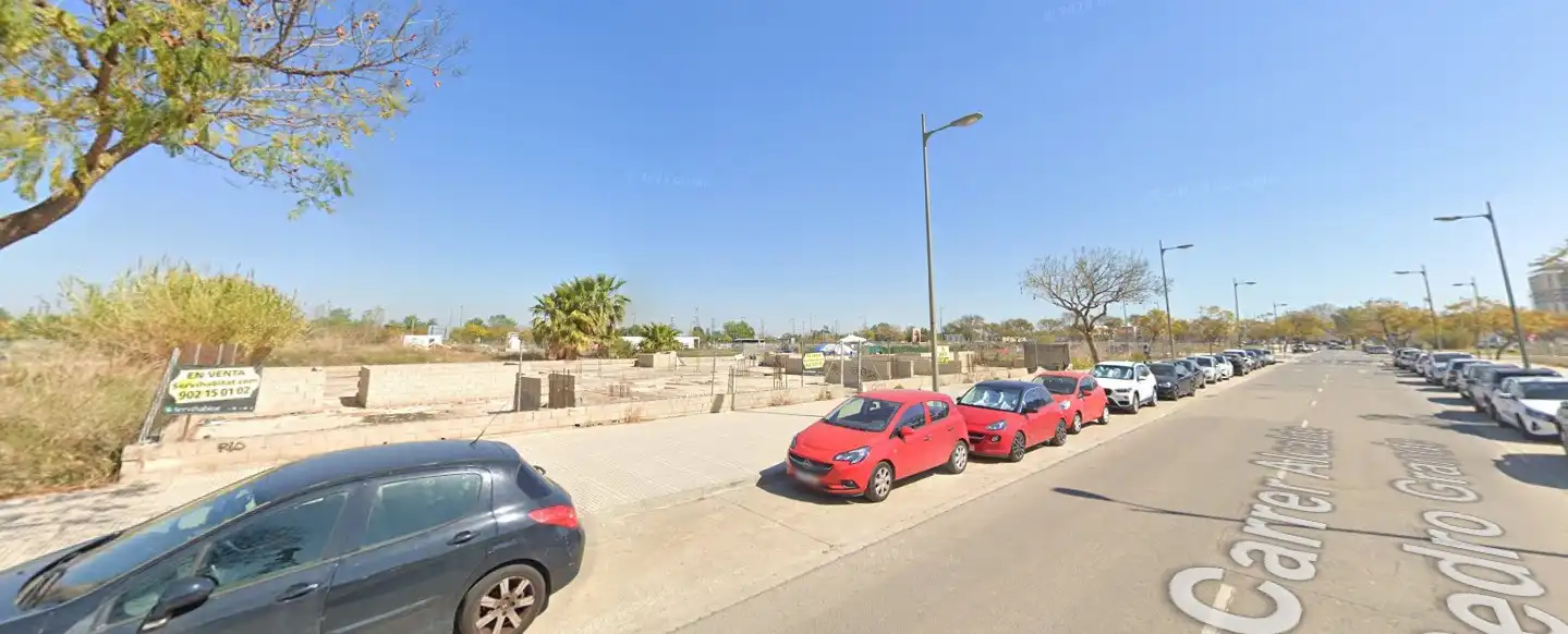 Aparcament de Edifici en venda en Alzira