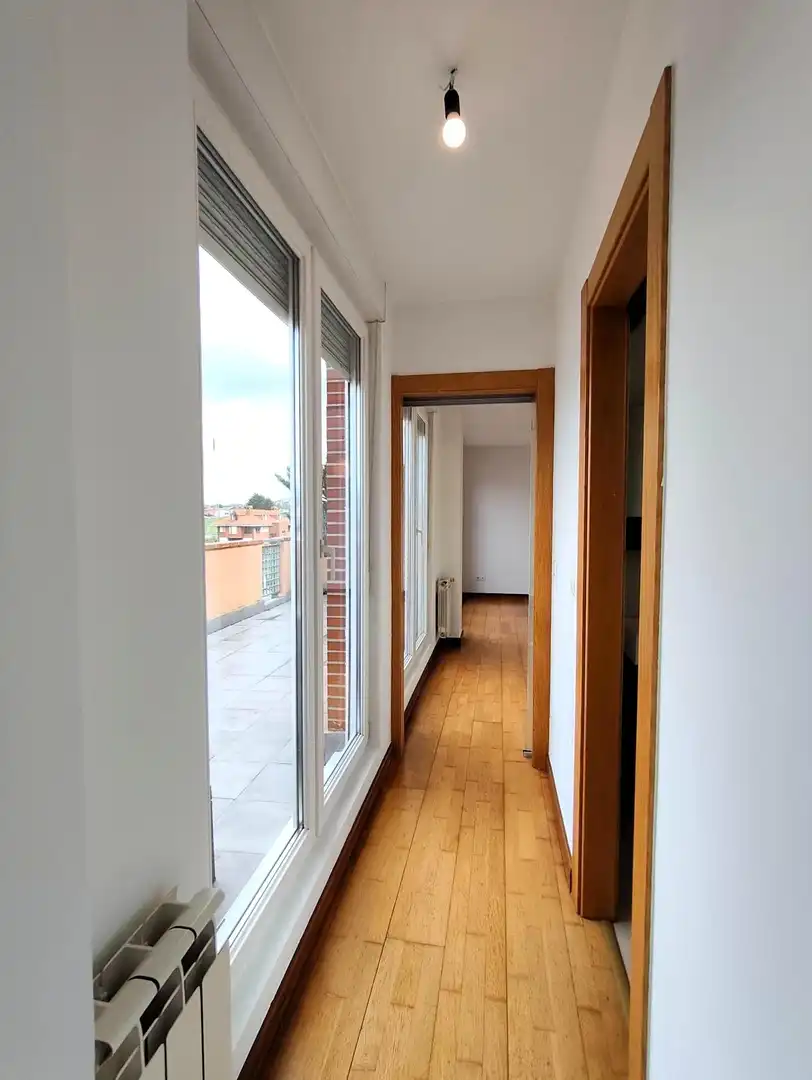Apartament en venda en El Astillero   amb Calefacció, Terrassa i Piscina comunitària