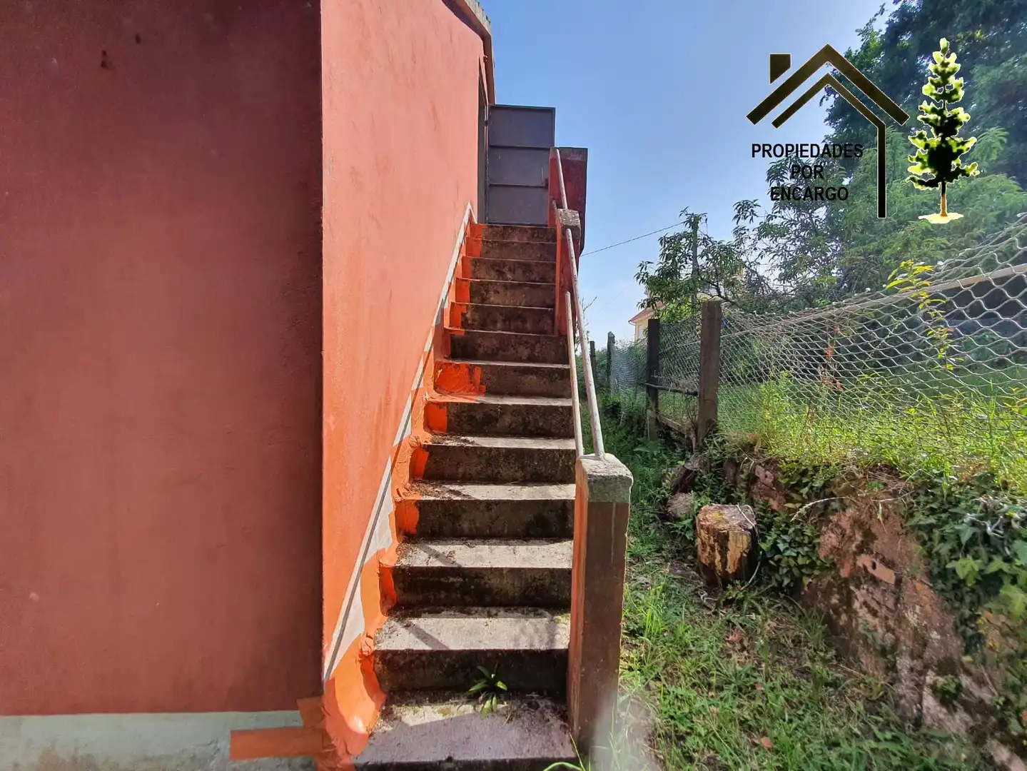 Vista exterior de Casa o chalet en venta en Cangas  con Jardín privado y Trastero
