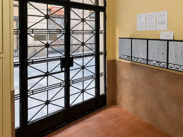 Piso en venta en  Barcelona Capital con Aire acondicionado y Balcón