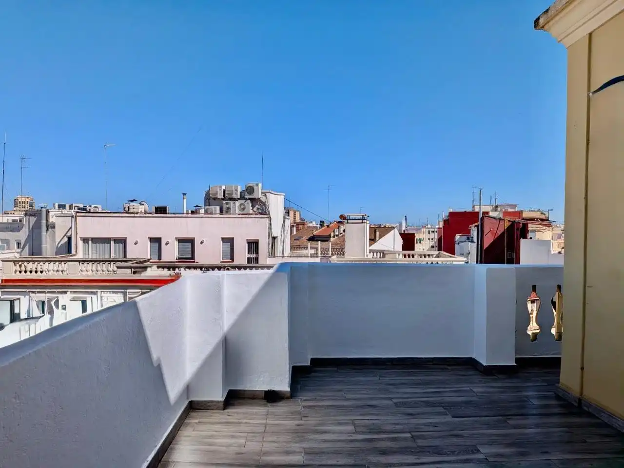 Flat for rent in D'Àngel Guimerà, Arrancapins