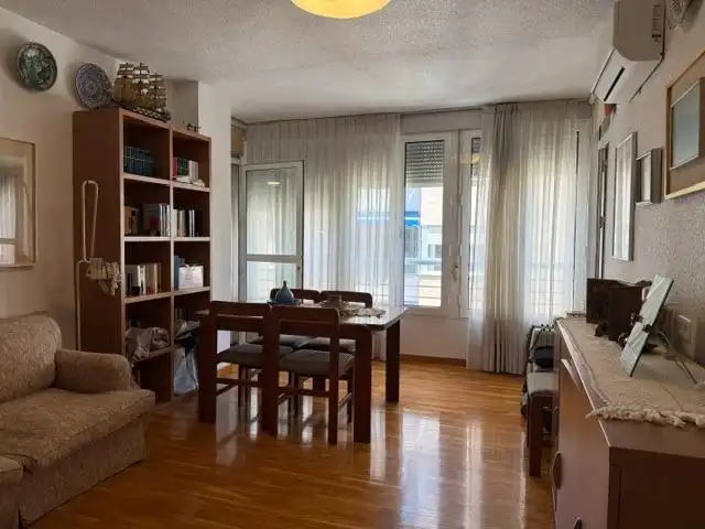 Menjador de Pis en venda en Murcia amb Parquet