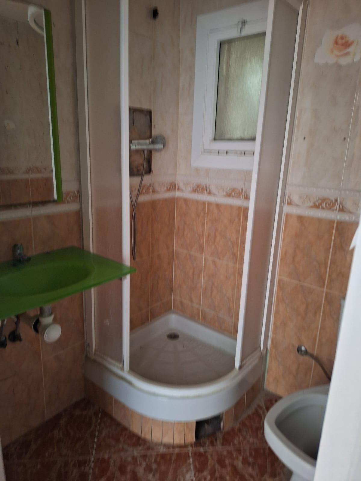 Bathroom of Flat for sale in Sabadell