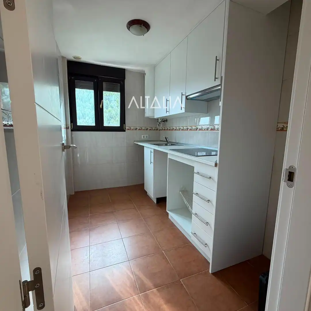 Cocina de Piso en venta en Cuenca con Terraza, Trastero y Balcón