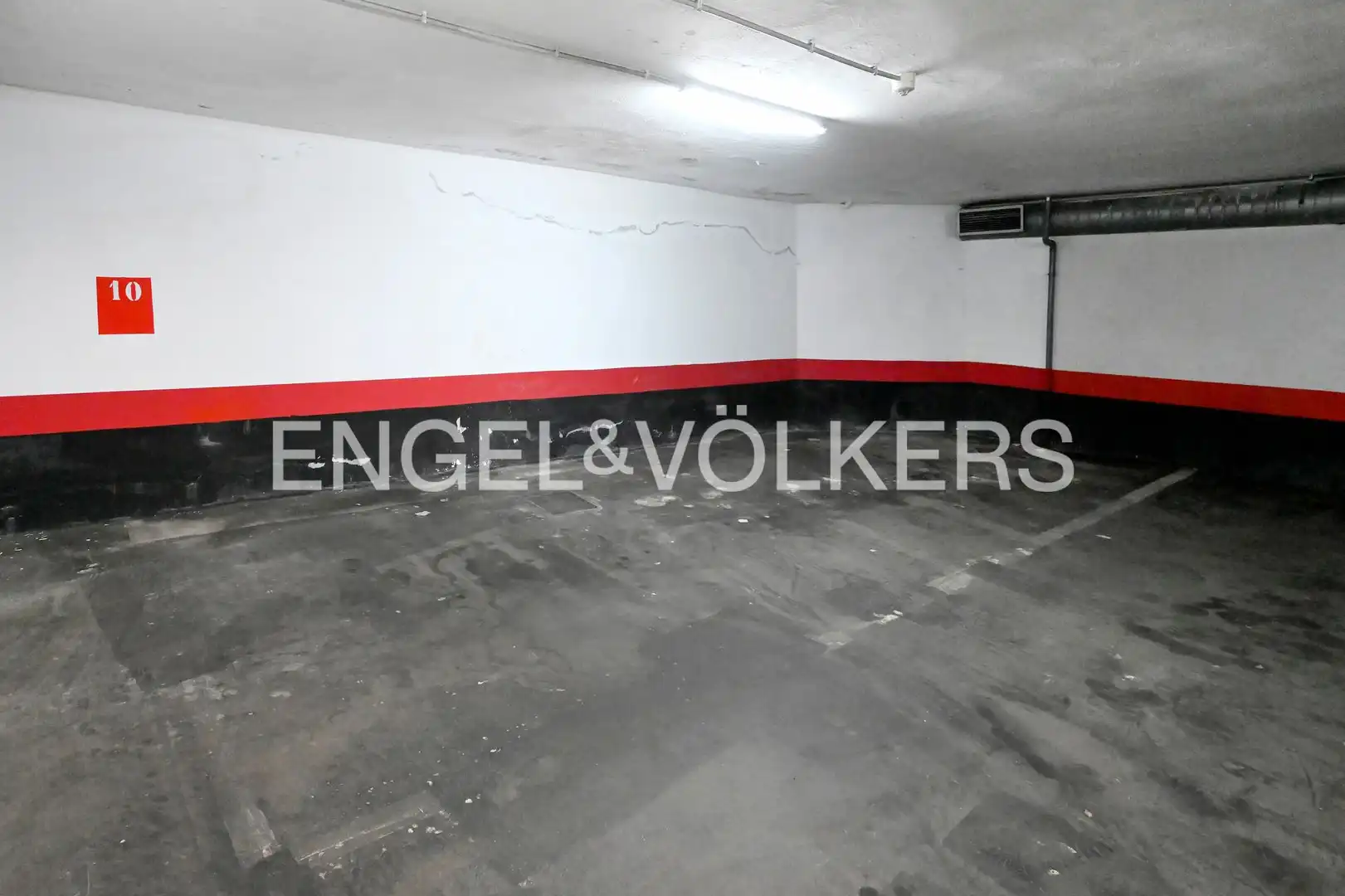 Maisonette zur Miete in Santander mit Heizung, Privatgarten und Parkett