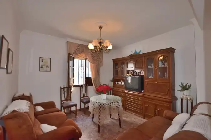 Casa a schiera con terrazza in vendita a Calle Cruz