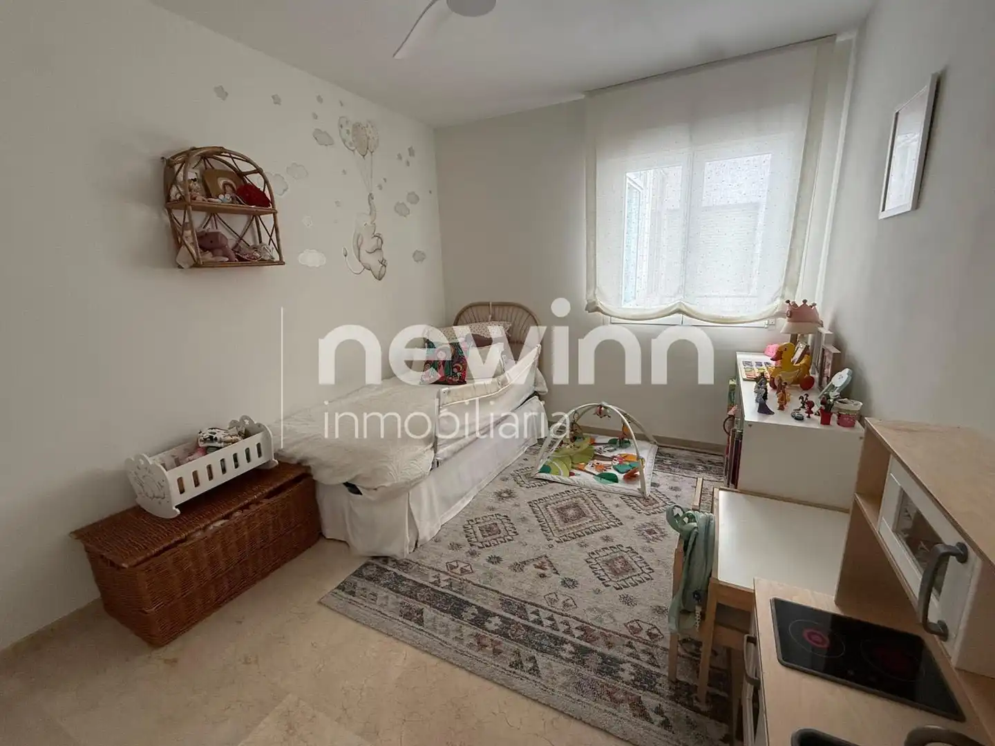Schlafzimmer von Wohnung zum Verkauf in Córdoba mit Klimaanlage und Heizung