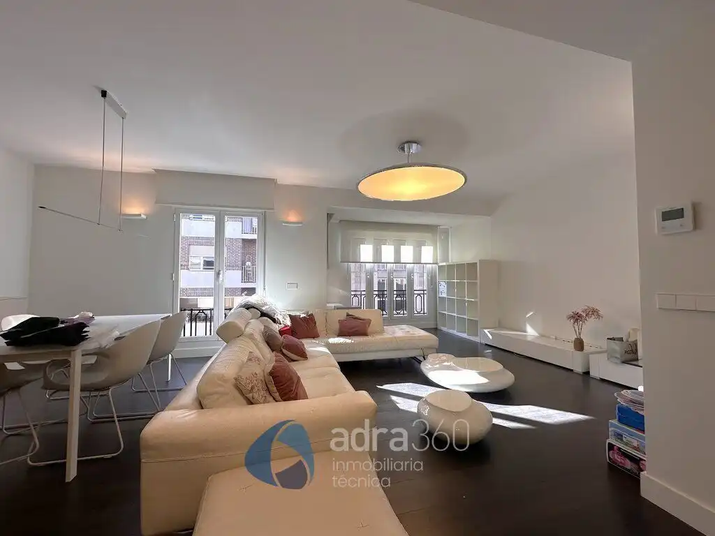 Wohnung zur Miete in Doctores Castroviejo, Gran Via, Centro